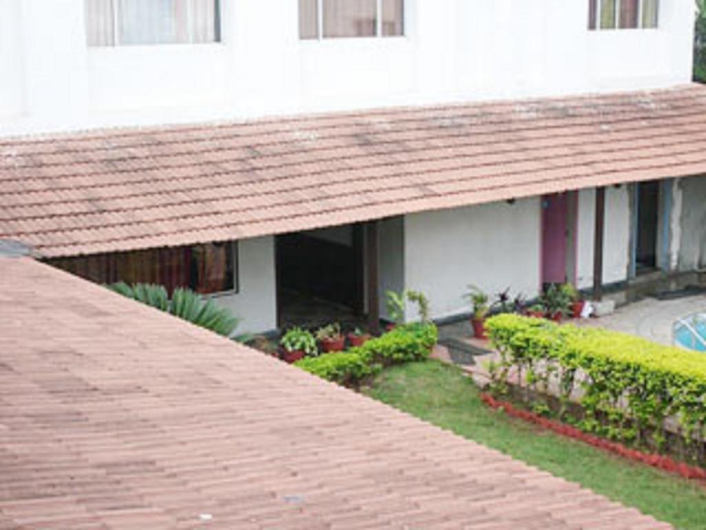 Hotel Dejavu Coimbatore Exterior foto