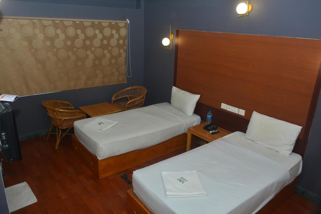 Hotel Dejavu Coimbatore Exterior foto