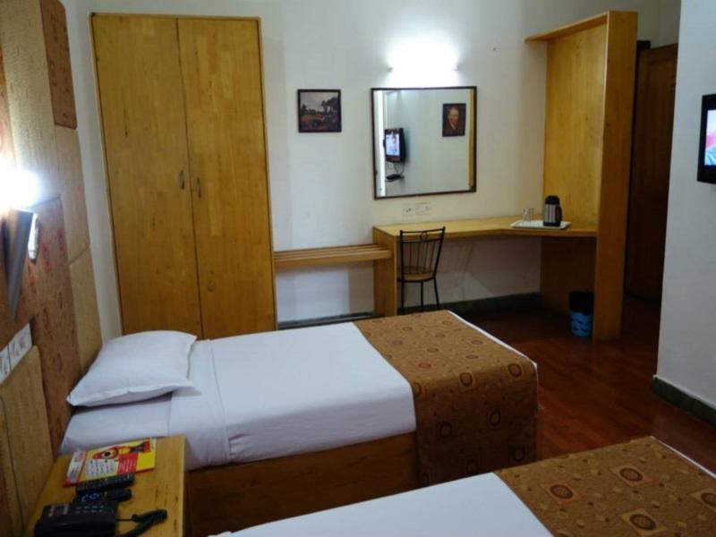 Hotel Dejavu Coimbatore Exterior foto